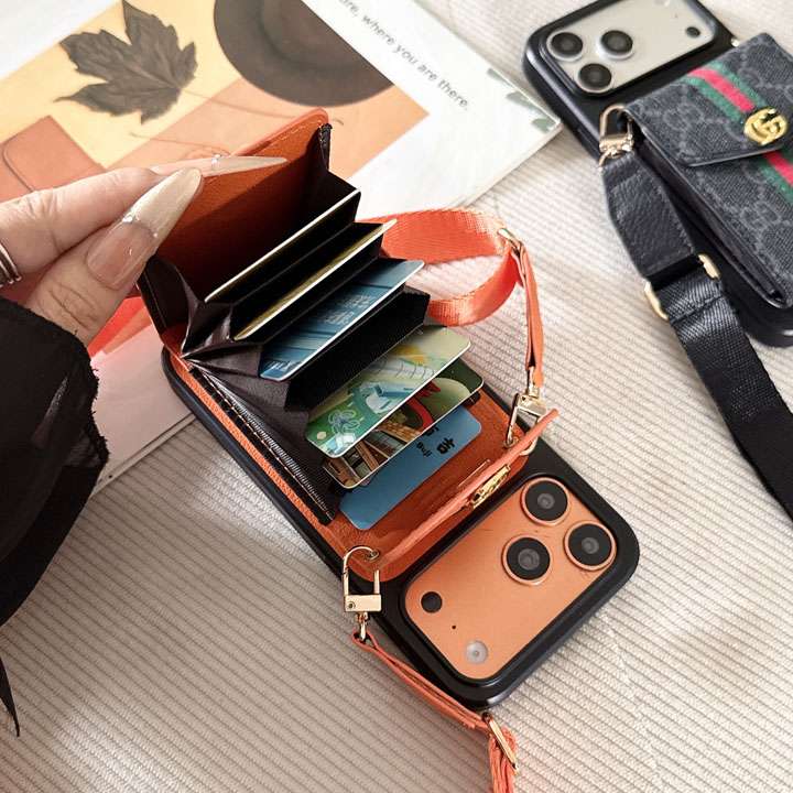 グッチ iphone18pro携帯ケース エンボスレザー