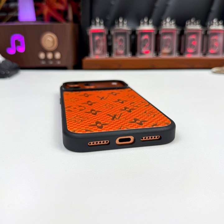 ルイヴィトン iphone18promaxケース マット感仕上げ