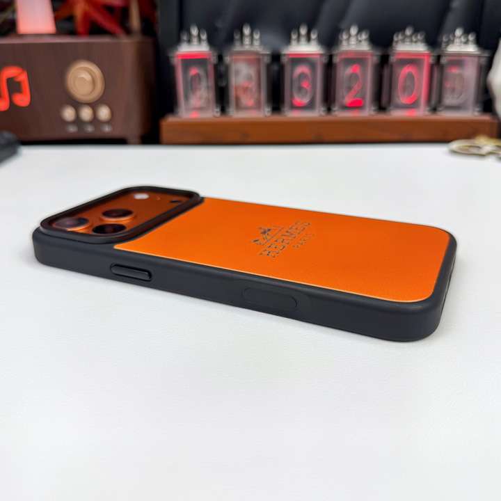 HERMES iphone18promaxケース 肌感 指紋防止