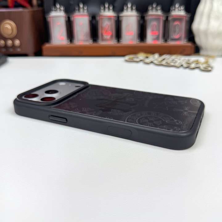 クロームハーツ iphone18proケース メンズ 人気