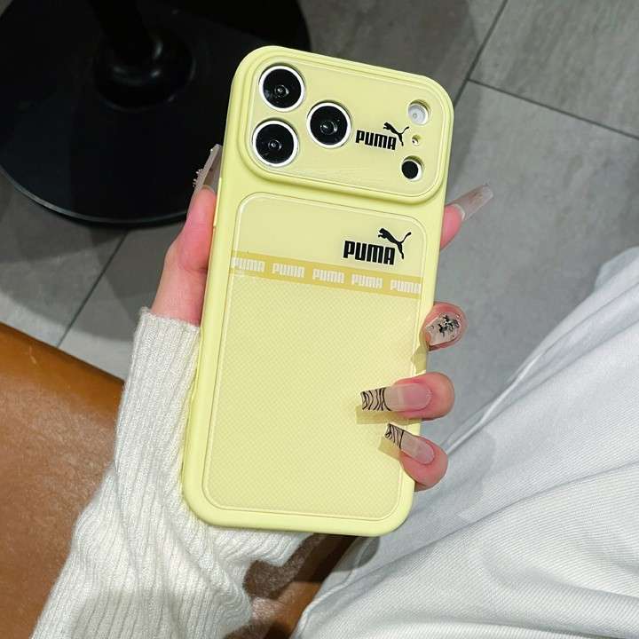 ブランド iphone18 カメラケース