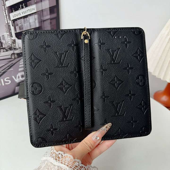 gucci iphone18pro 手帳ケース スライド式