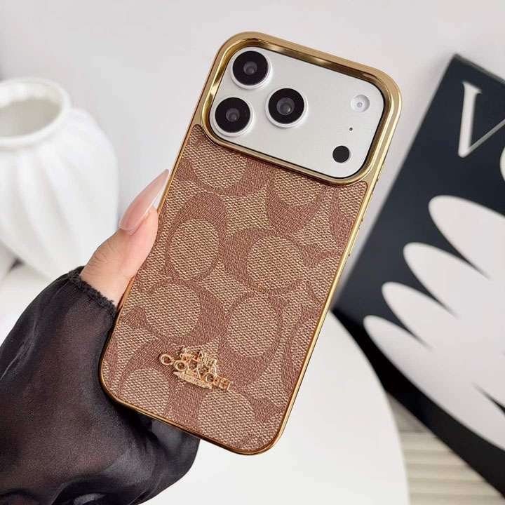 コーチ iphone18proケース レンズ保護 おしゃれ