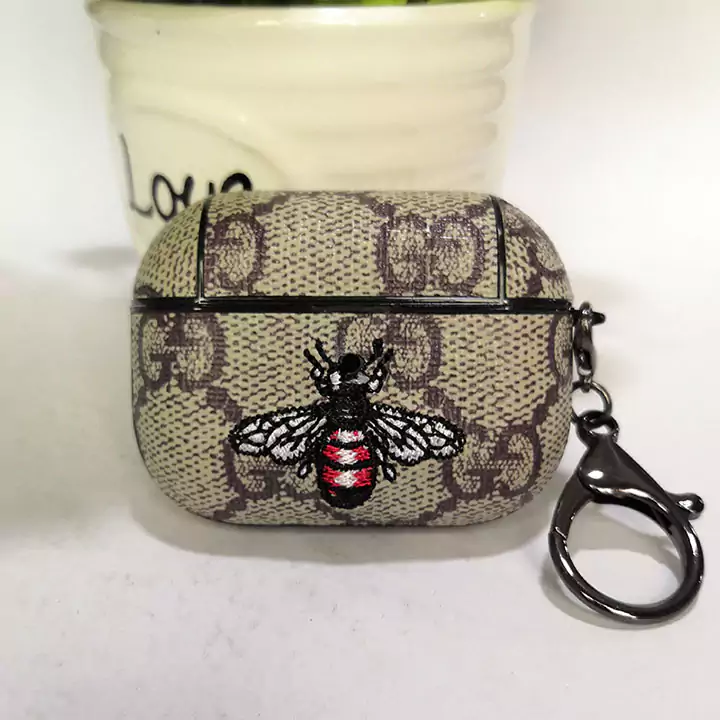Gucci 動物柄 airpods 5 ケース