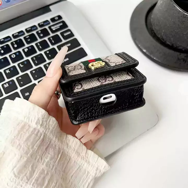 グッチ airpdos 5 ケース