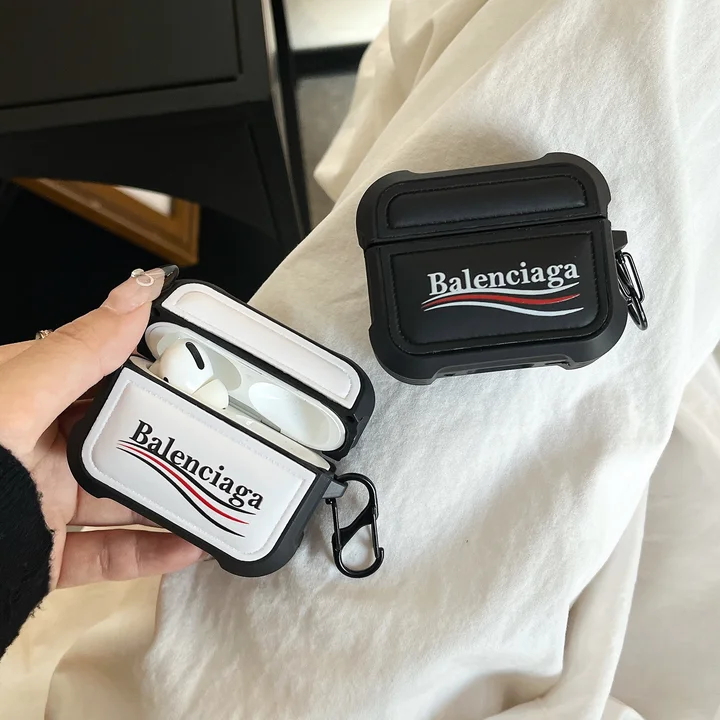 balenciaga airpods5ケース ダウン風