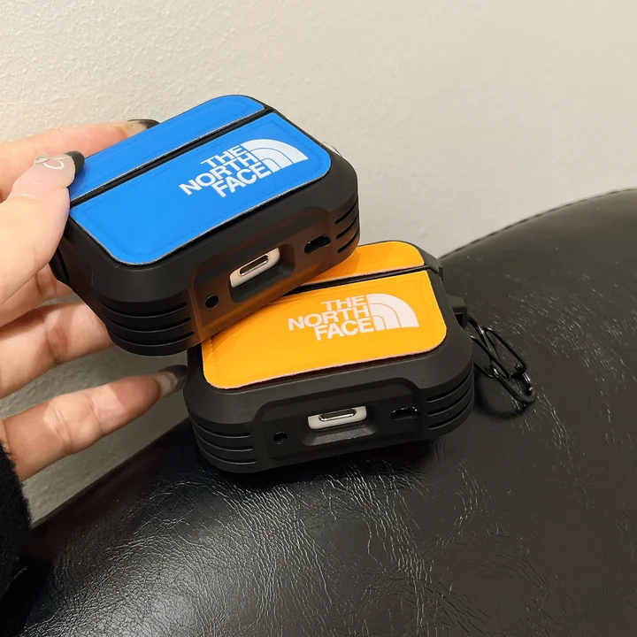 ノースフェイスairpods第5世代ケース カラビナ付き