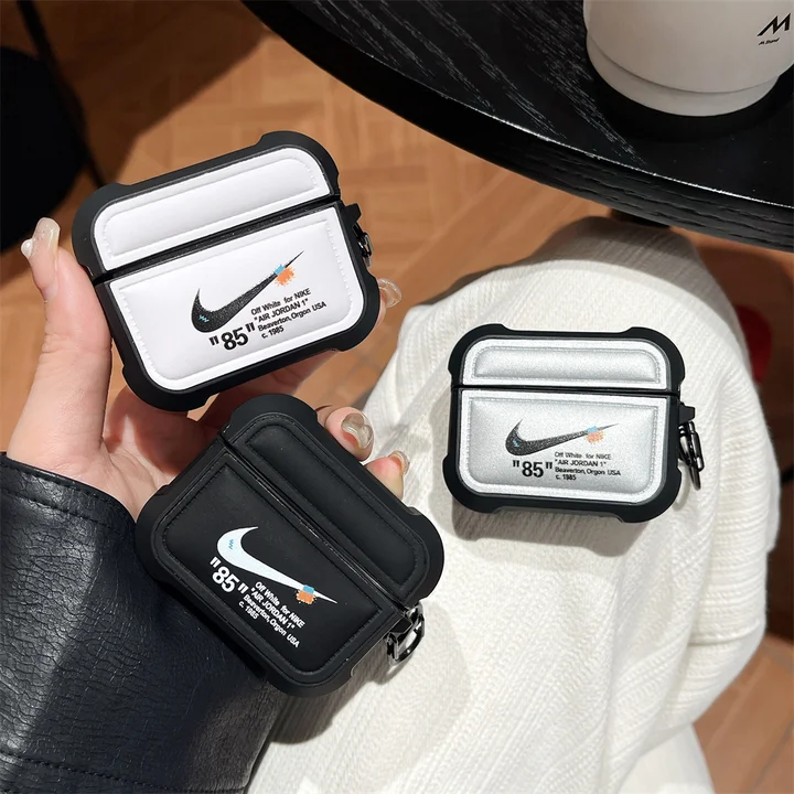 Nike airpods 5ケース ダウンジャケット