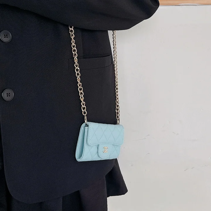 chanel airpods5ケース ショルダー チェーン付き