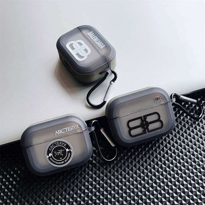 Balenciaga airpods 5ケース 落下防止 カラビナ 付き