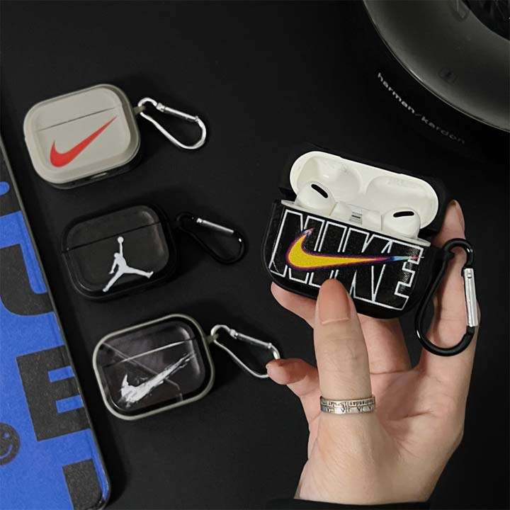 ナイキ airpods 5 保護ケース