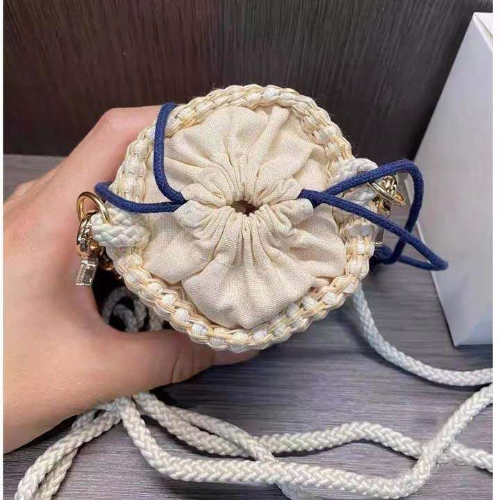 DIOR airpods5 互換性ケース 女子 斜めがけ