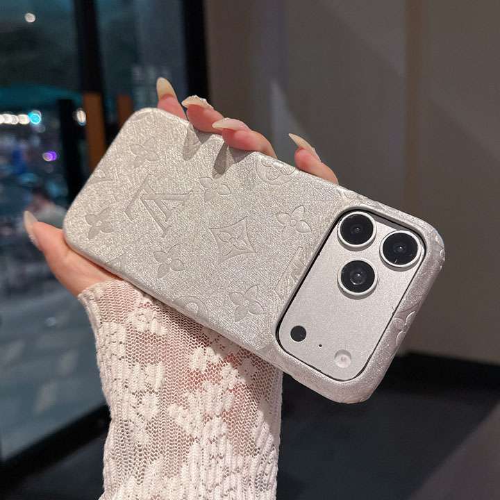 ルイヴィトン iphone18proスリムケース