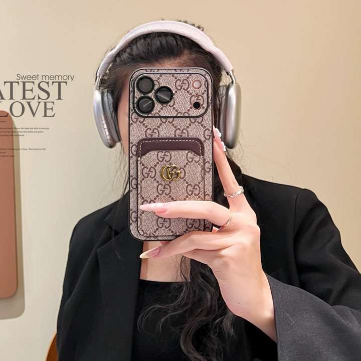 GUCCI iphone18proケース 背面 カード収納