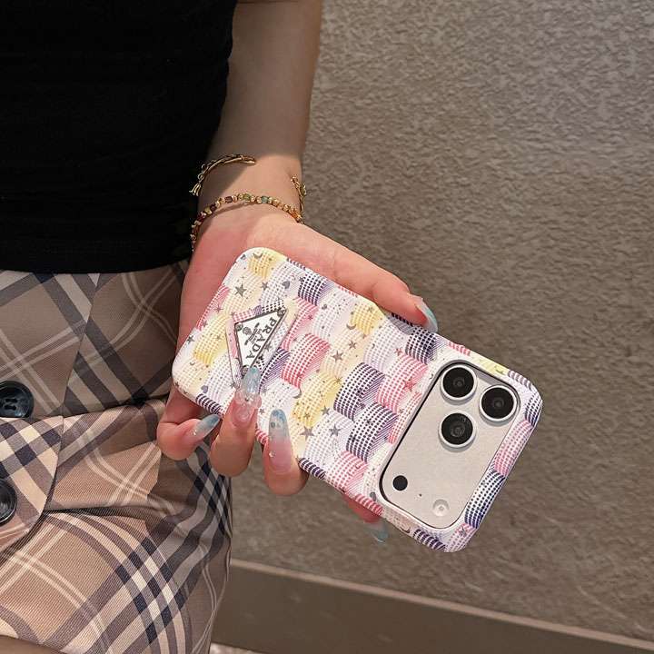 Prada iphone18pro スリム スマホケース