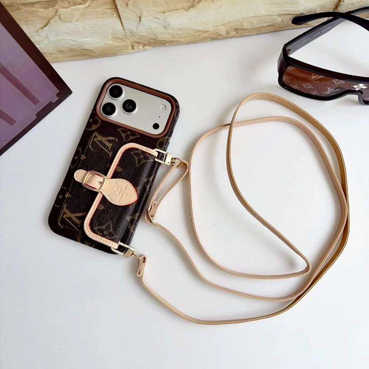 LV iphone18proケース 手ぶら女子