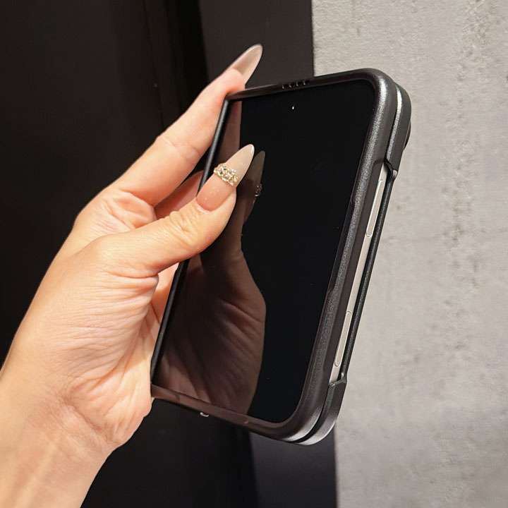 クロームハーツ iphone duoケース 軽量 薄型