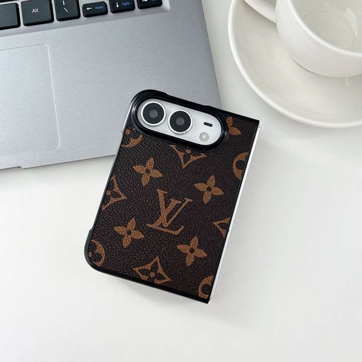 GUCCI iphone duoケース