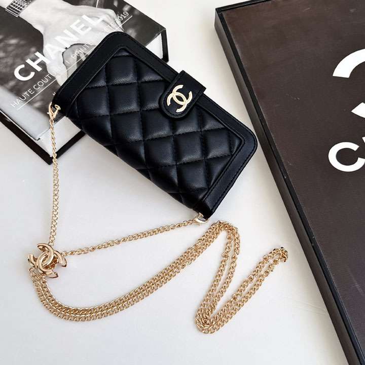 Chanel iphone18proケース ラムスキン レザー