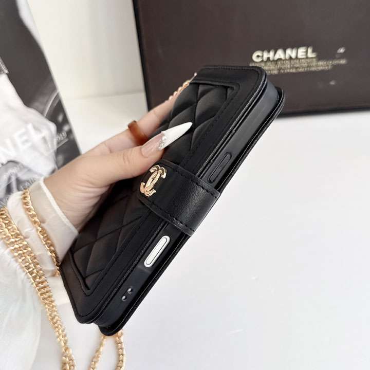 Chanel iphone18proケース ラムスキン レザー