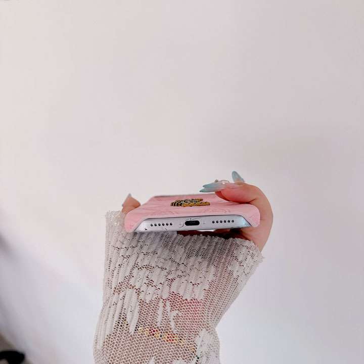 ysl iphone18promax ケース 軽量 スリム