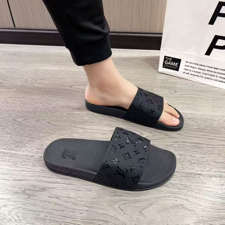 LOUIS VUITTON スリッパ