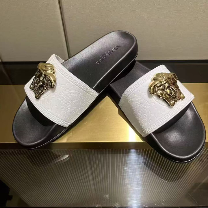 Versace スライダー サンダル