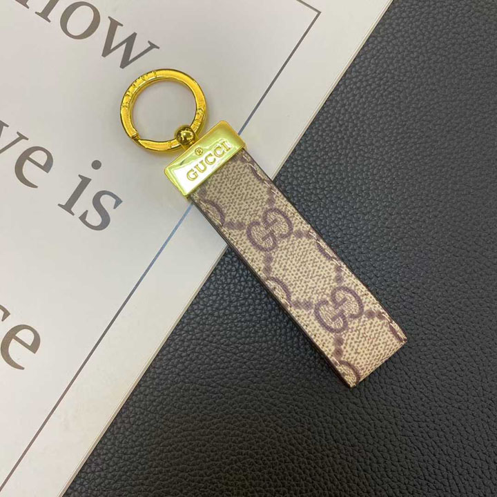 グッチ キーホルダー 金具 ネジ式