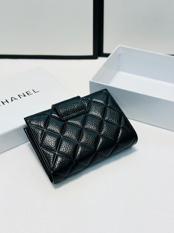 chanel レデイース 二つ折り 財布