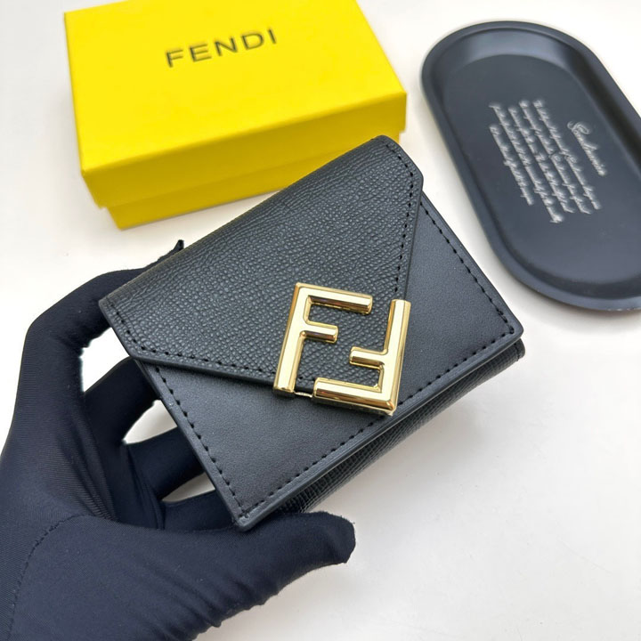 FENDI FFダイヤモンド ミニ 財布