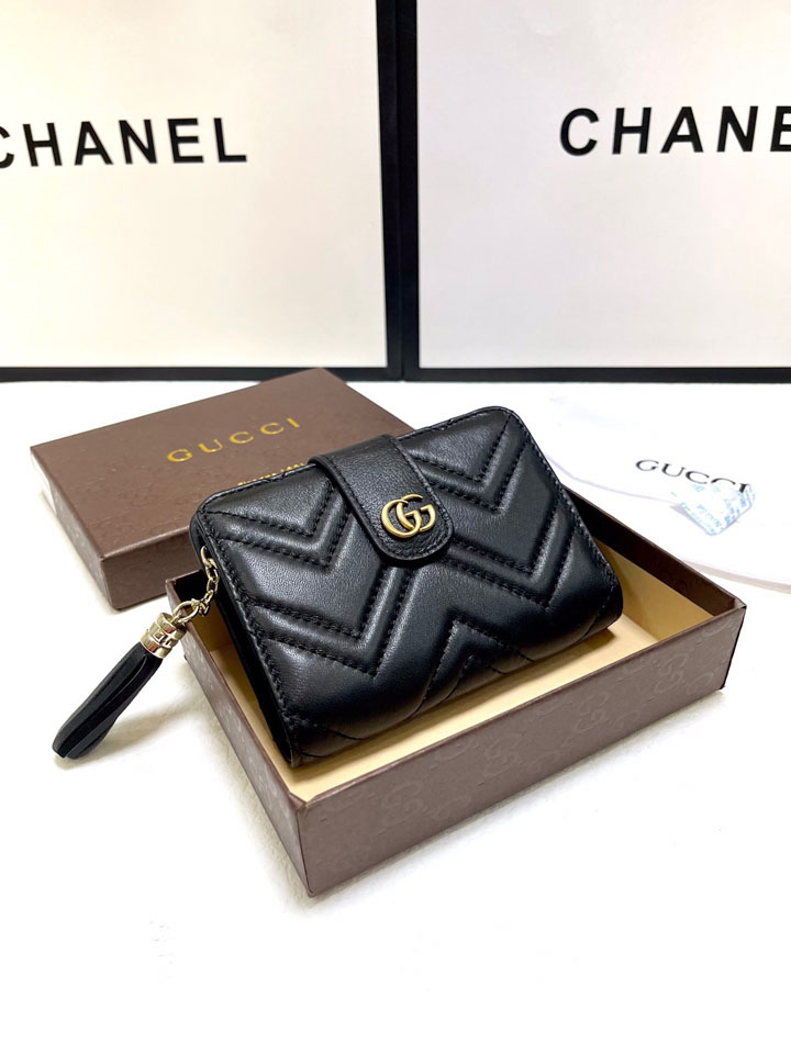 GUCCI GGマーモント 財布 ブラック