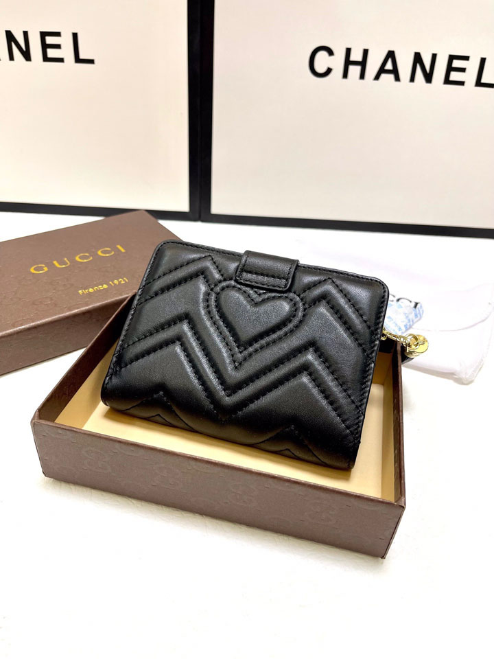 GUCCI GGマーモント 財布 ブラック