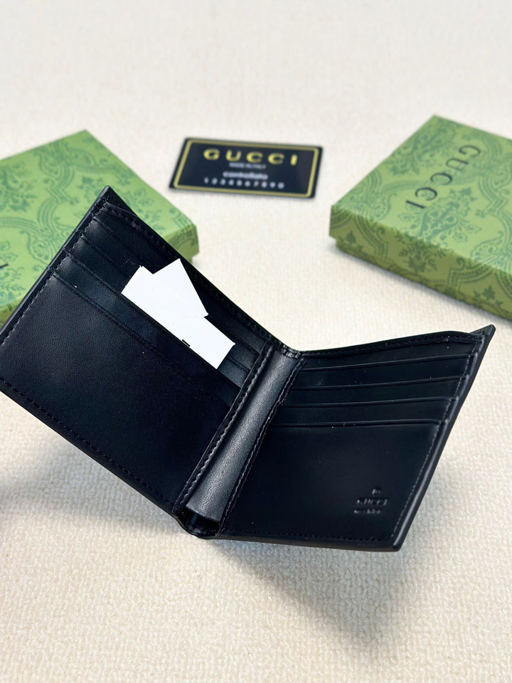GUCCI 折りたたみ 小銭 入れ