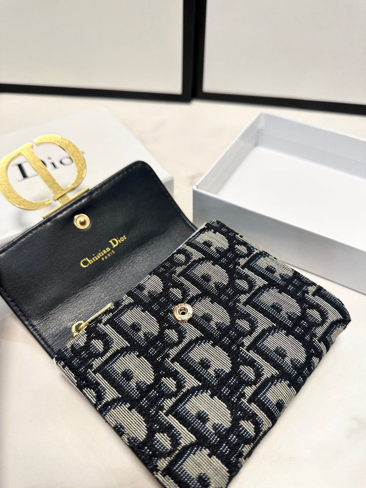 ディオール レディース 財布