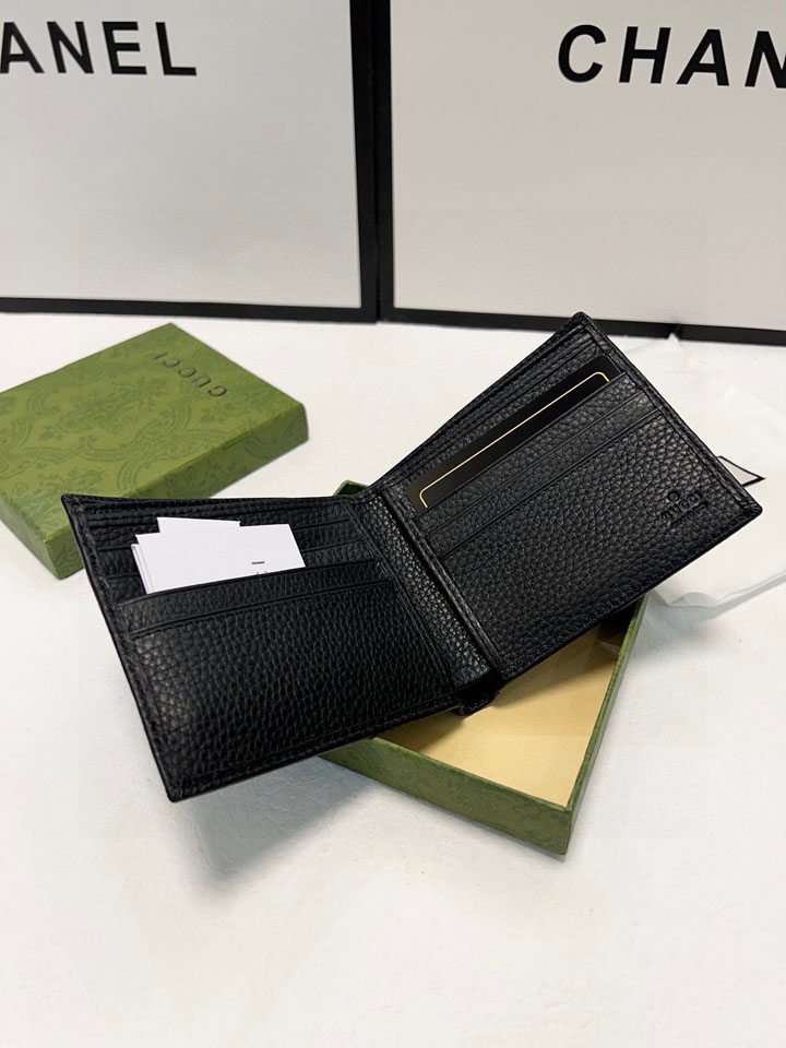 グッチ 財布 二つ折り