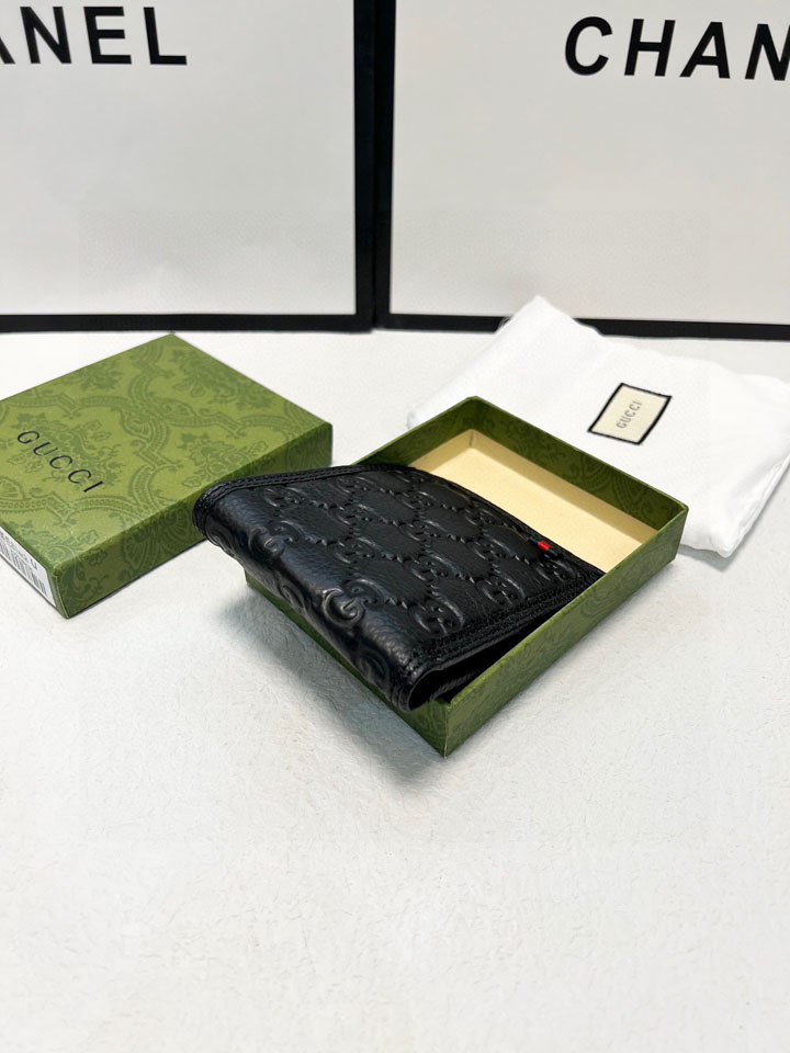 GUCCI GG柄 二つ折り財布