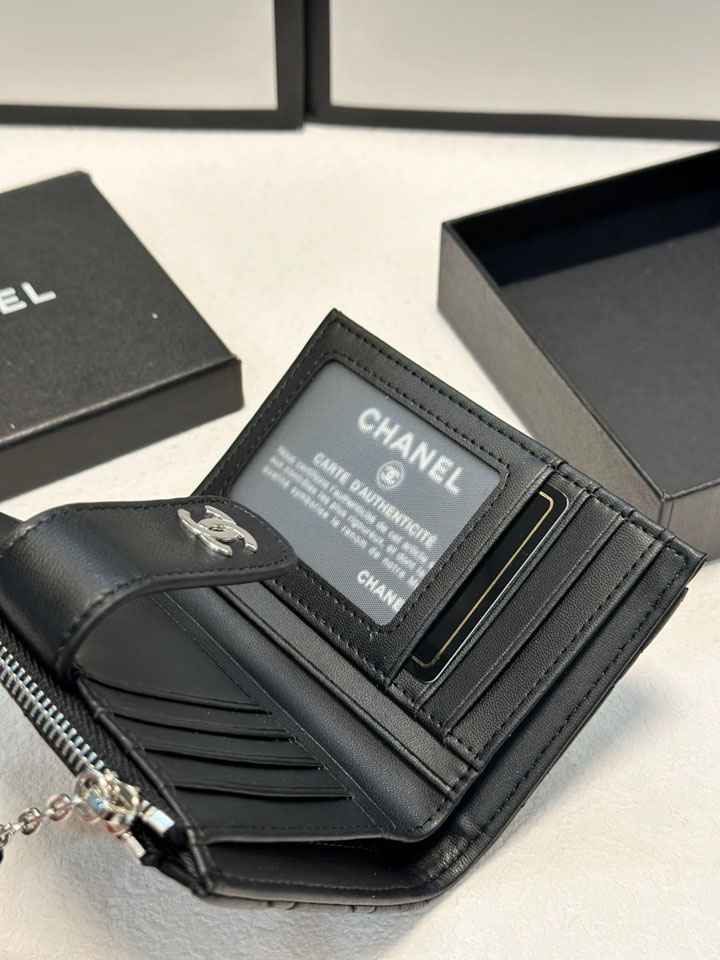 chanel マトラッセ ミニ 財布