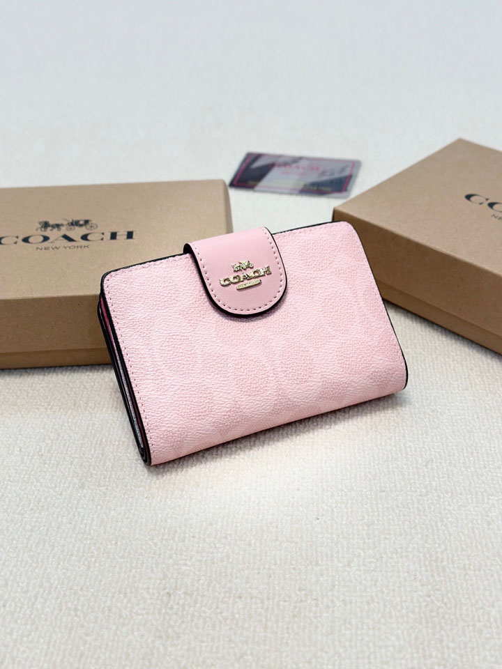 COACH 二つ折り 財布 レディース