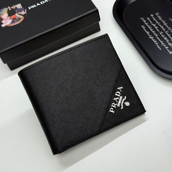 PRADA 財布