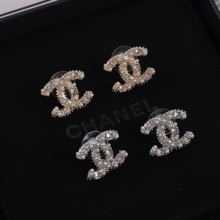 CHANEL ピアス