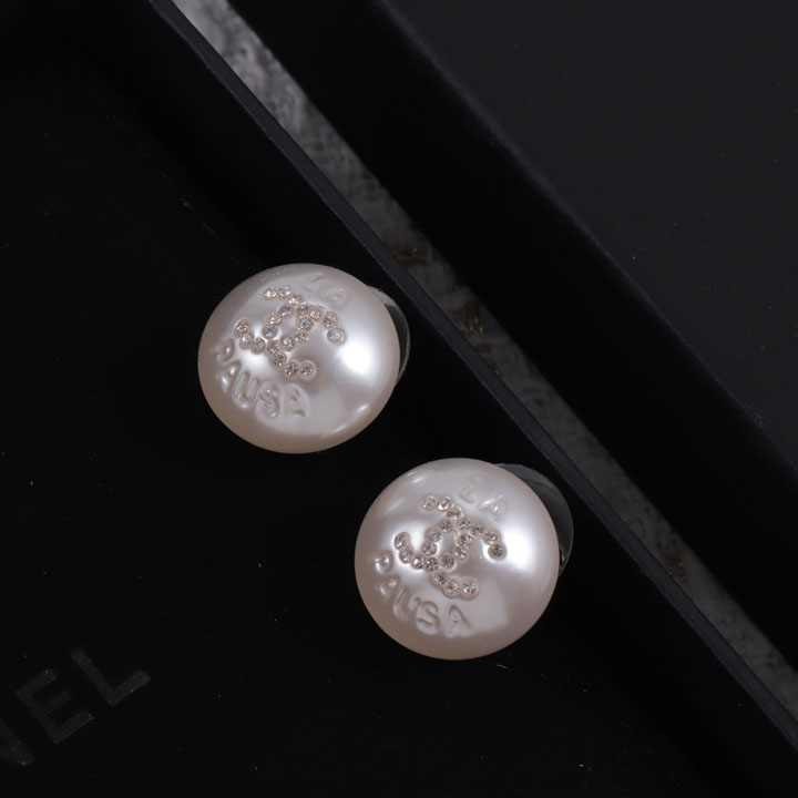 シャネル レディースピアス