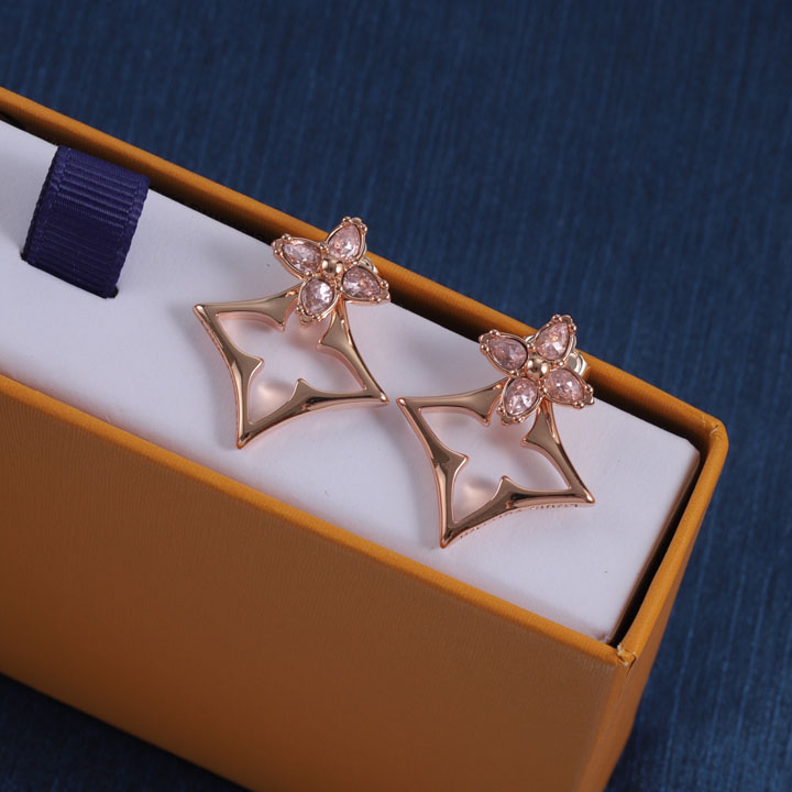 ハイ ブランド ピアス