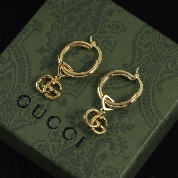 GUCCIゴールド アクセサリー