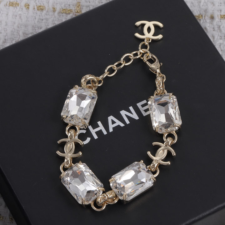 CHANEL ストーンビジュー ブレスレット