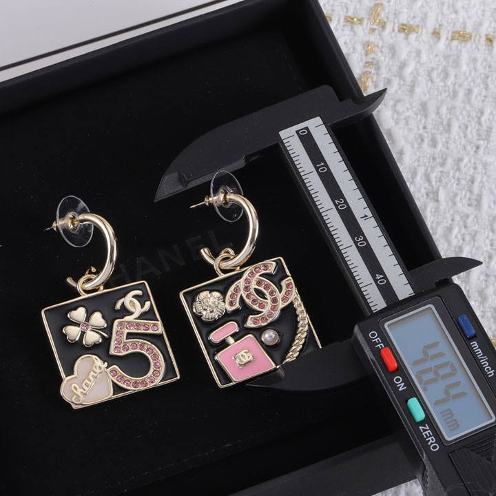 シャネル ピアス 花柄