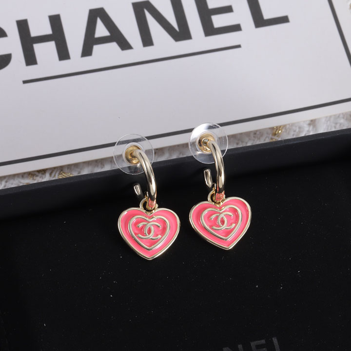 シャネル ハート ピアス