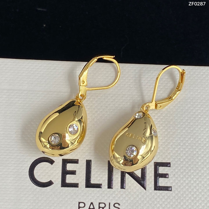 CELINE イヤリング ロゴ刻印