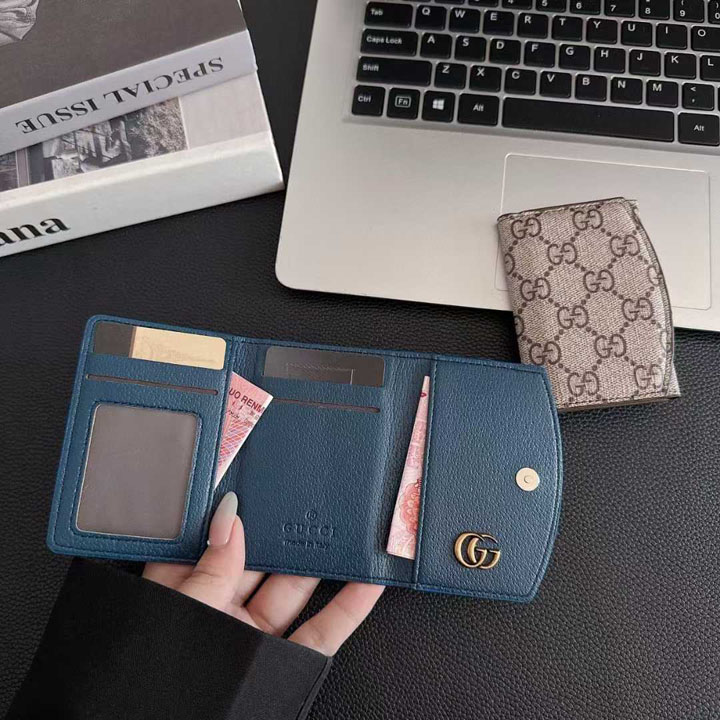 グッチ カードケース 3つ折り
