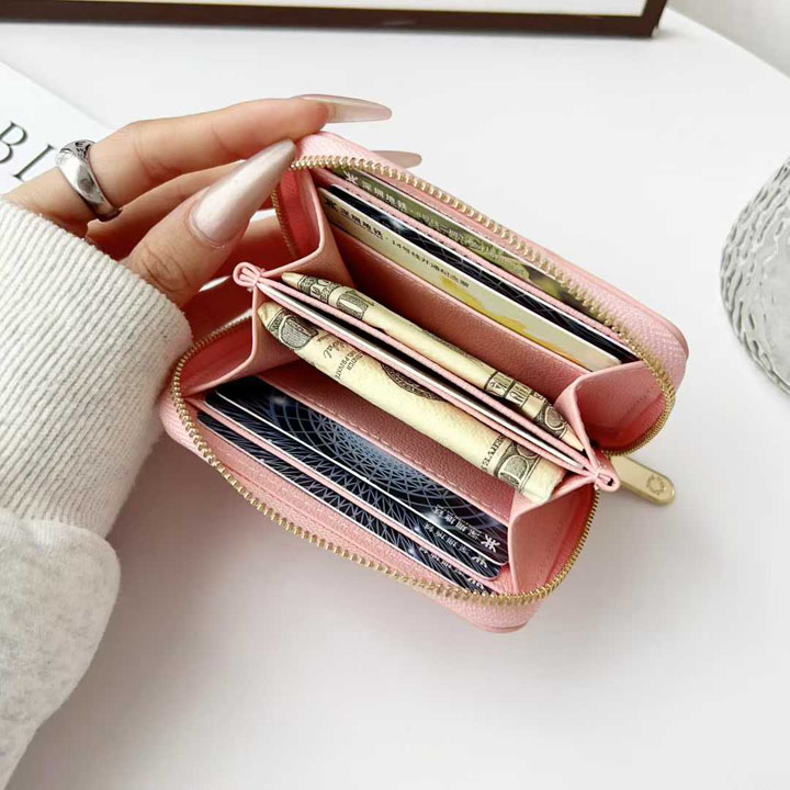 VUITTON モノグラム・アンプラント カードケース