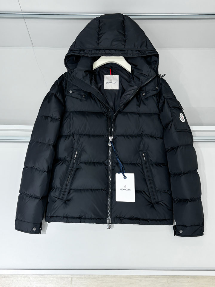 MONCLER MAYA 70 ダウンジャケット